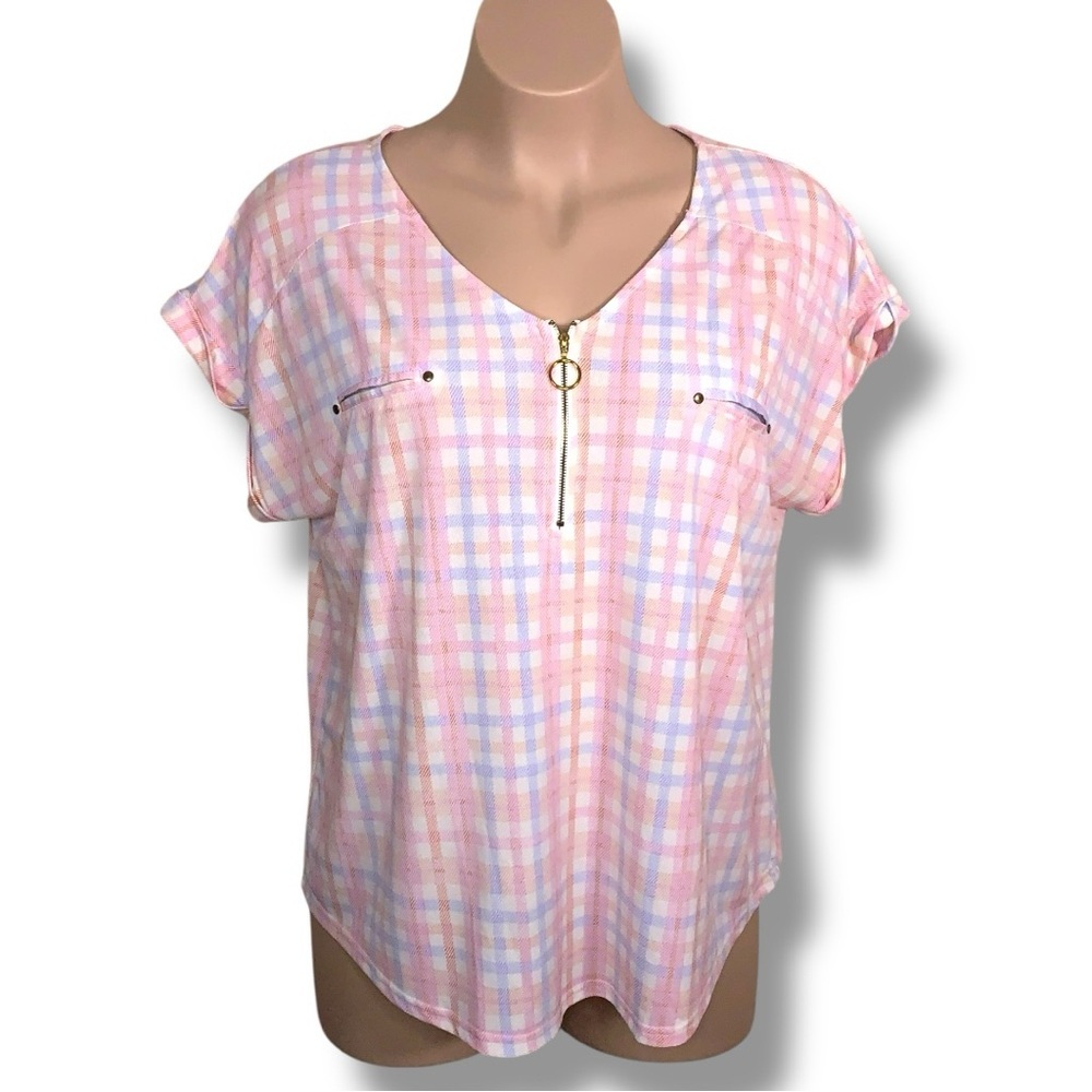 2XL Flower And Feather Pastel Plaid Short Sleeve Top Vneck Zip Neckline Stretch